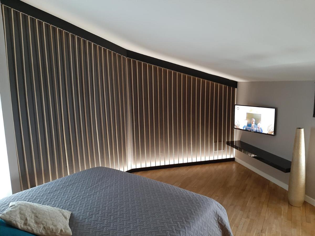 Moaa - Modern Art Apartment ديسينسانو ديل غاردا المظهر الخارجي الصورة