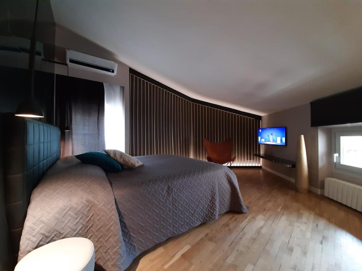 Moaa - Modern Art Apartment ديسينسانو ديل غاردا المظهر الخارجي الصورة
