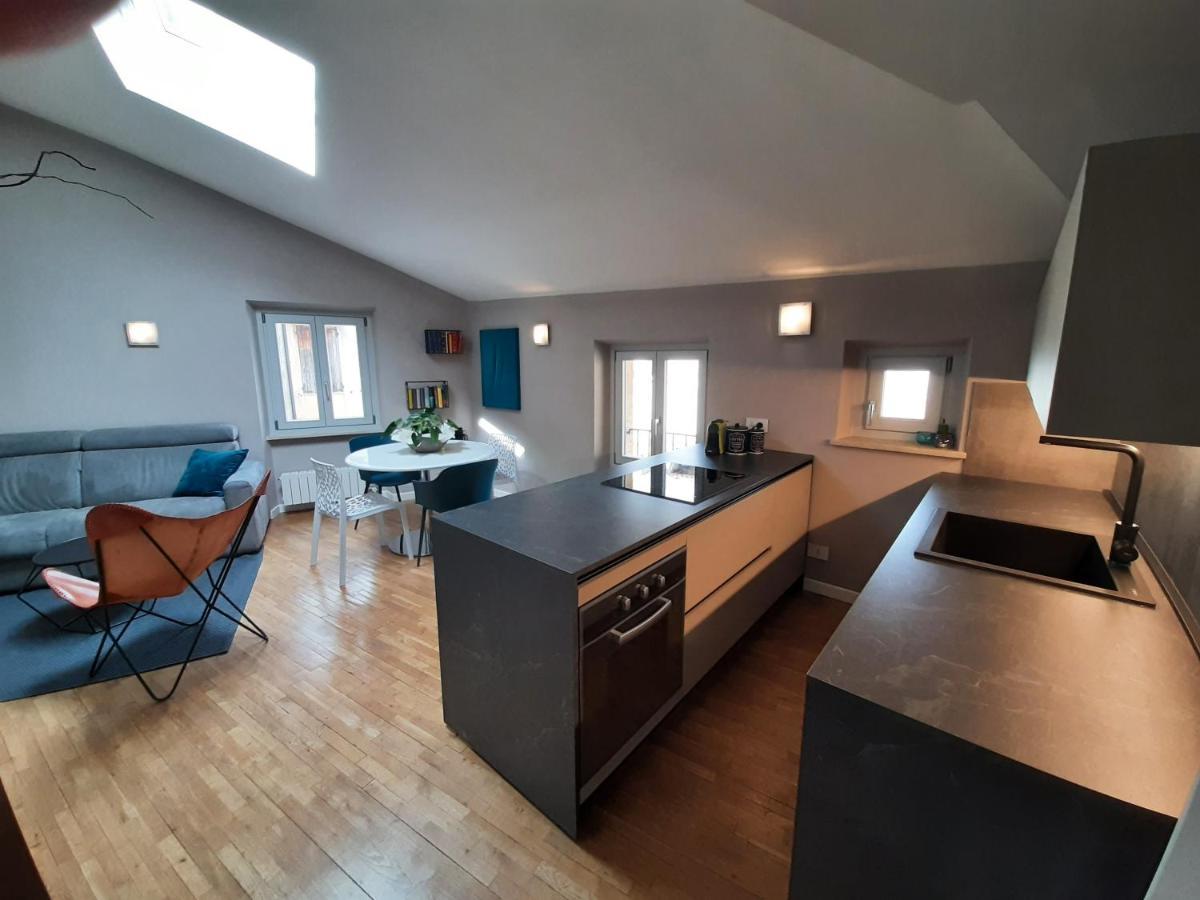 Moaa - Modern Art Apartment ديسينسانو ديل غاردا المظهر الخارجي الصورة