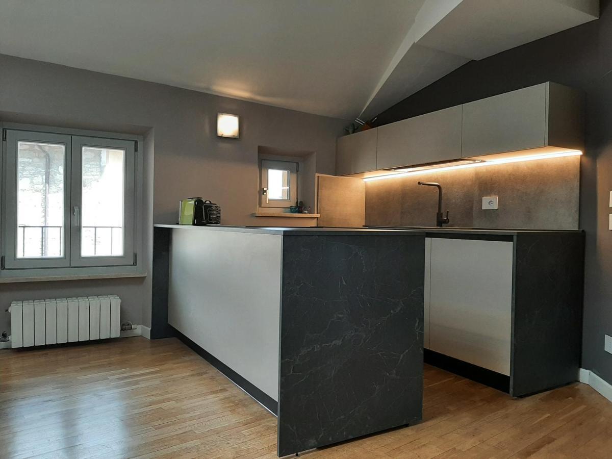 Moaa - Modern Art Apartment ديسينسانو ديل غاردا المظهر الخارجي الصورة