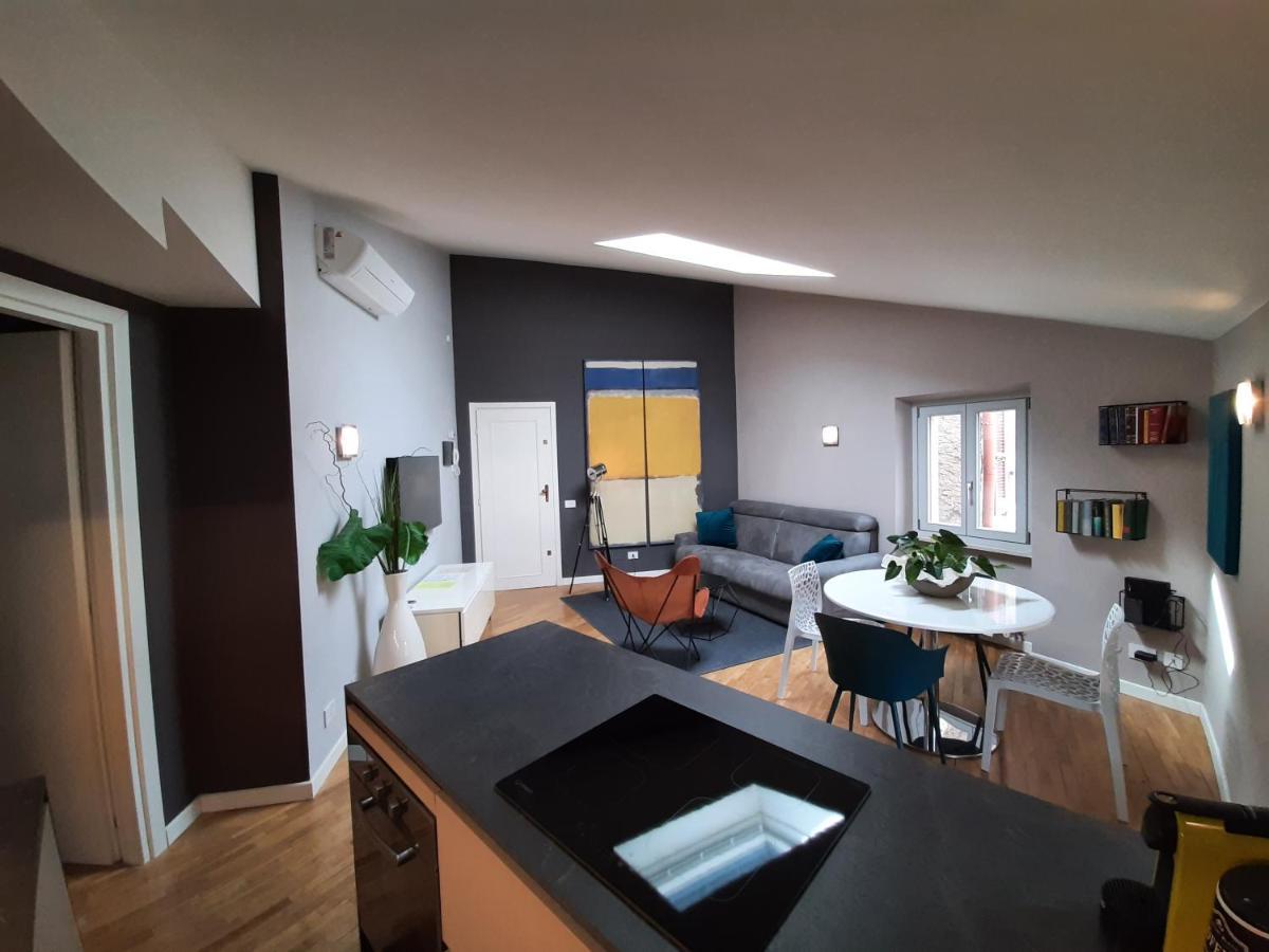 Moaa - Modern Art Apartment ديسينسانو ديل غاردا المظهر الخارجي الصورة