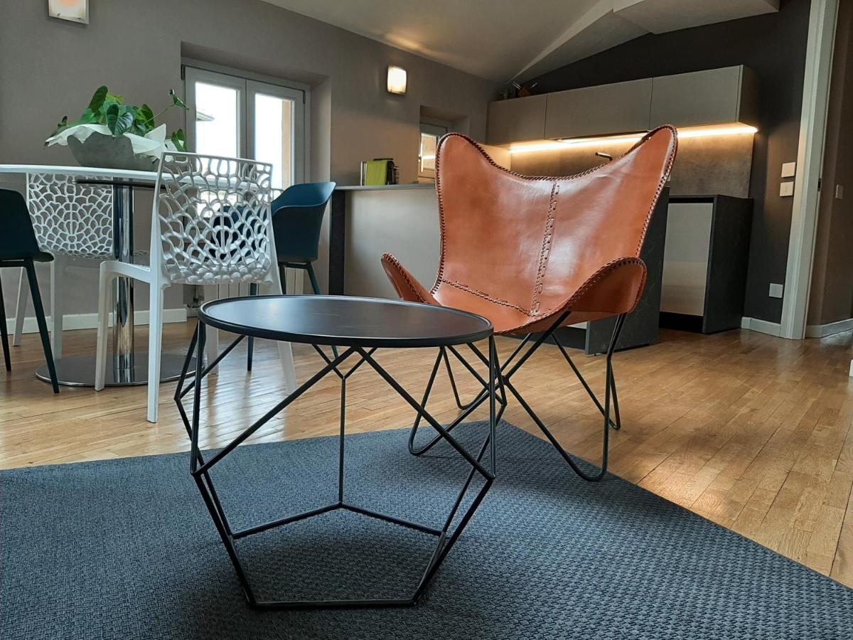 Moaa - Modern Art Apartment ديسينسانو ديل غاردا المظهر الخارجي الصورة